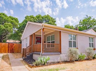 4224 Curzon Ave, Fort Worth, TX 76107