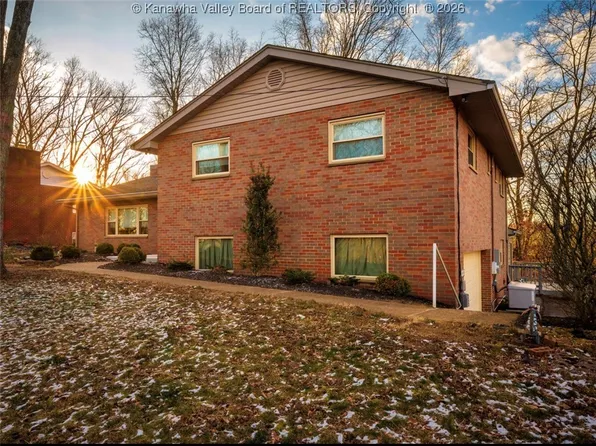 868 Alta Rd, Charleston, WV 25314