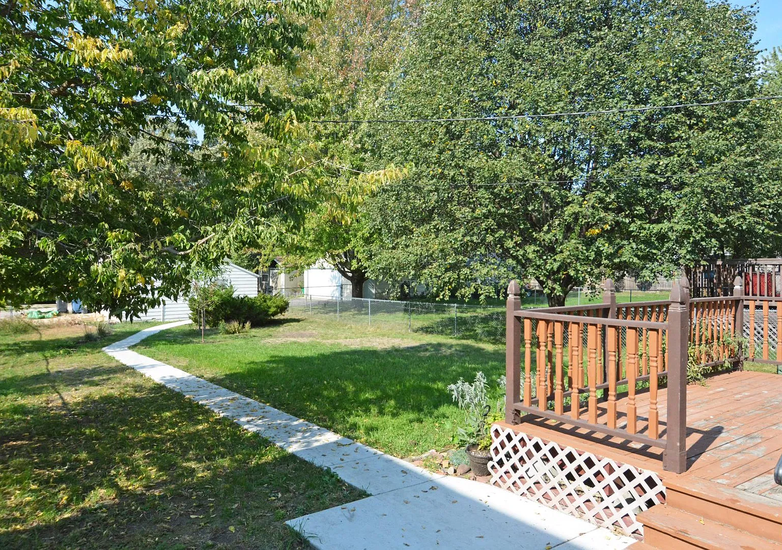 3-Bed in the Heart of NE Minneapolis W/ Fenced Yard & Two-Car Garage — Photo 3