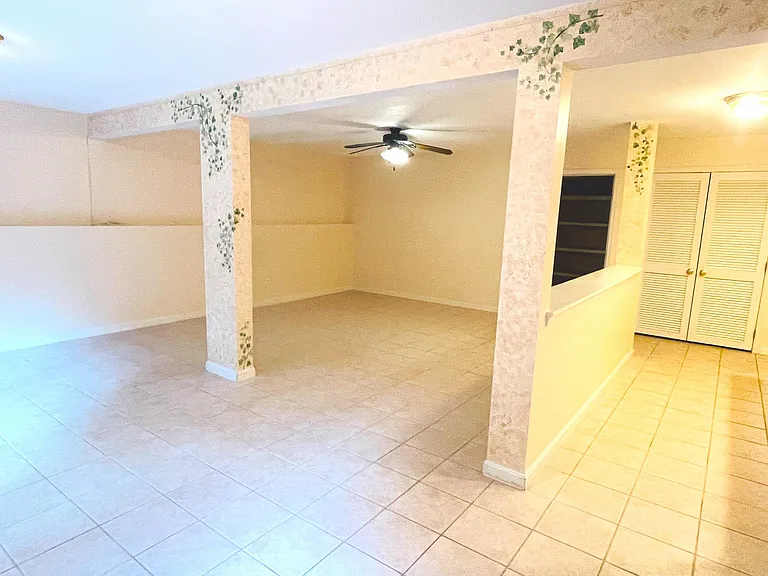 9 Scarlet Oak Cir — Photo 31
