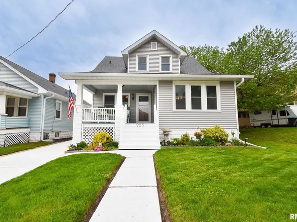 225 Harding Blvd, East Peoria, IL 61611