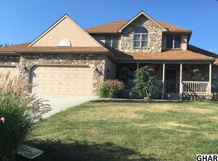 53 Summer Dr, Dillsburg, PA 17019