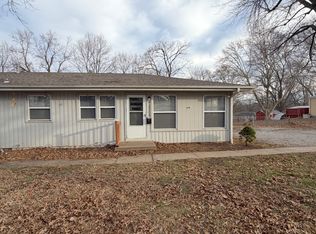 2509 S Westport Rd #A, Independence, MO 64052