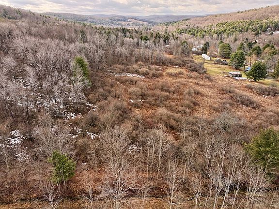 5th image of Crumtown Rd