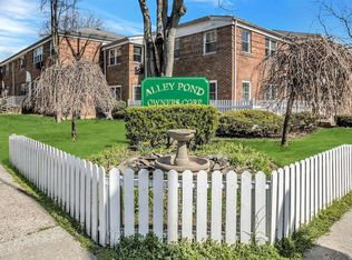 226-43 Union Tpke #A, Queens, NY 11364