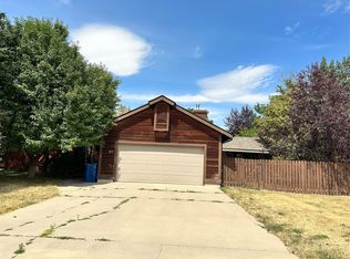 617 Coyote Ln, Great Falls, MT 59404