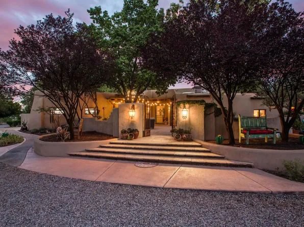178 El Camino Campo, Corrales, NM 87048