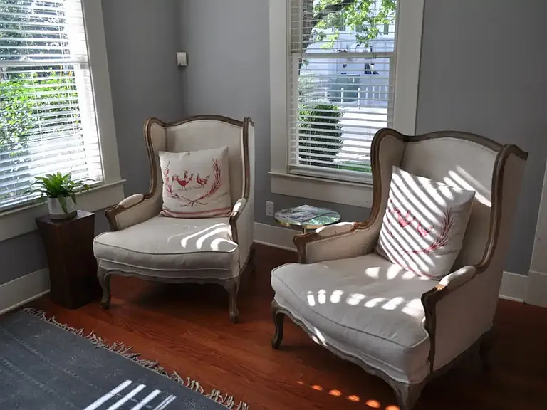 111 E Milton St — Photo 5