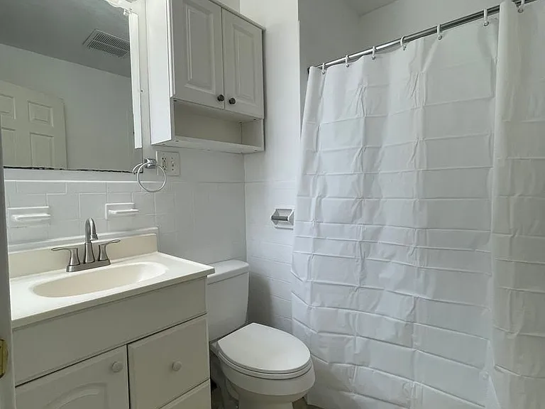 15 Park St #21 — Photo 9