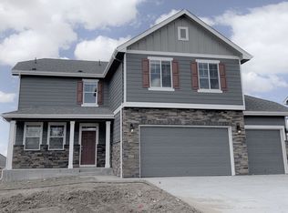 6875 Whisper Trail Ln, Wellington, CO 80549