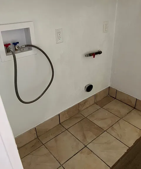 6520 Fountain Ln — Photo 8
