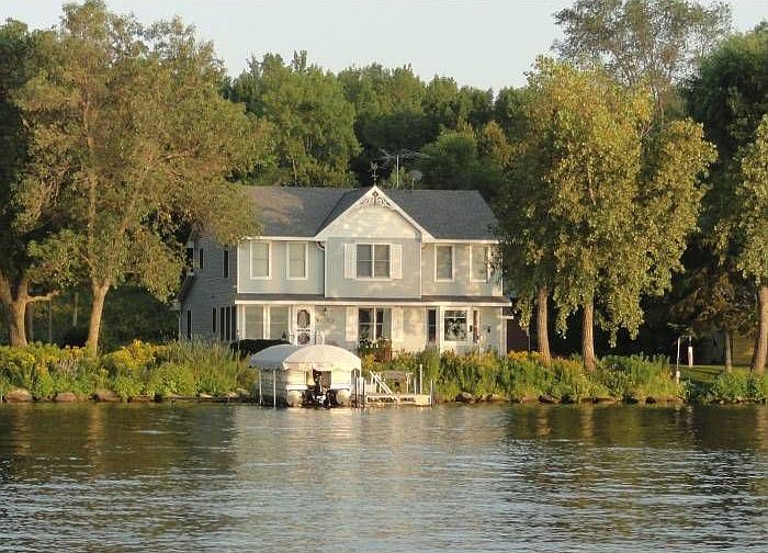 Year Round Lake Home