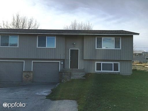 1st image of 2705 N Whipple Ct
