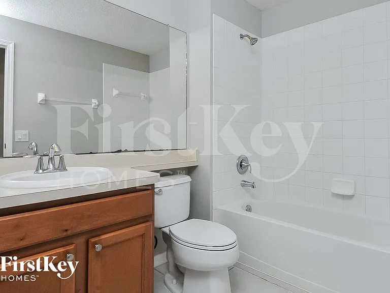8129 Alamosa Wood Ave — Photo 14