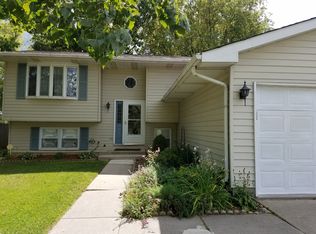 3067 Burris Ave, Waukegan, IL 60087