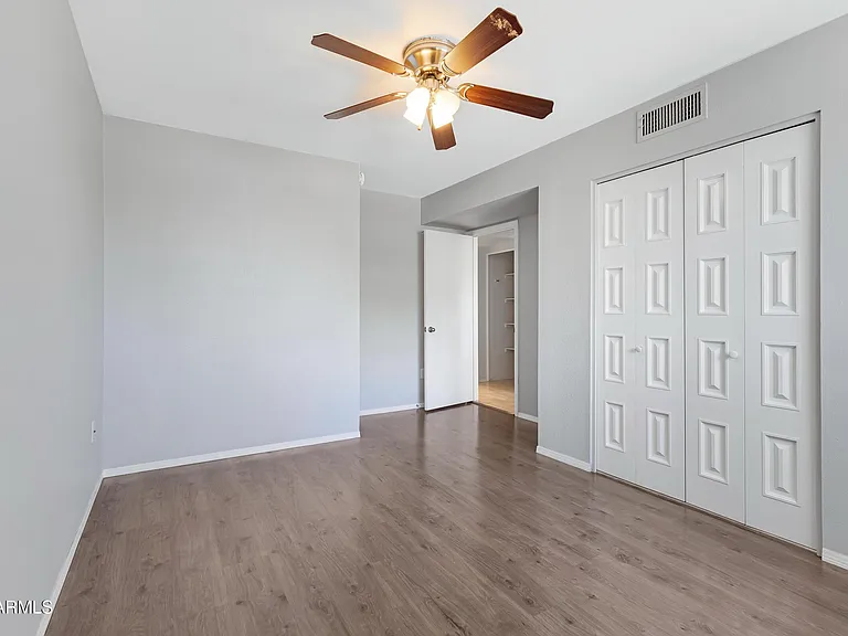 1627 E Fremont Dr — Photo 22