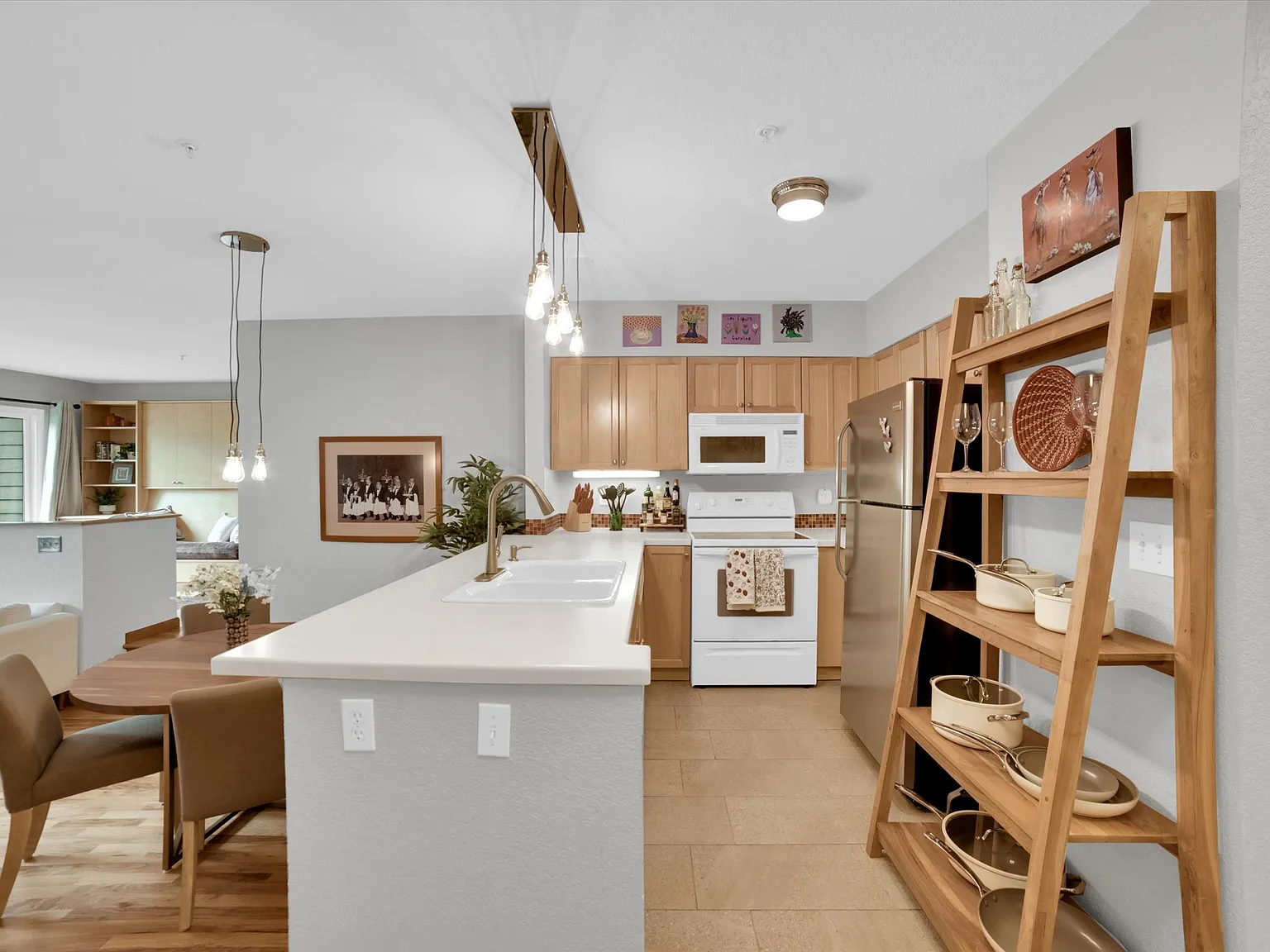 1 bed, 959 sqft, $3,400 — Photo 1