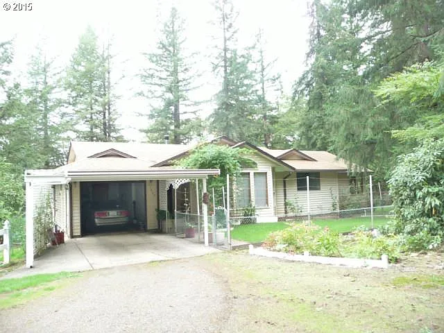 21809 NE 68th St photo 1