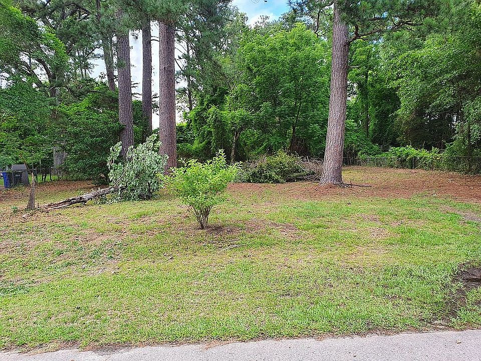 1st image of 6548 Lagoon Dr