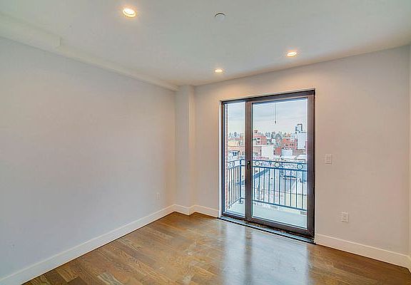 5th image of 25-40 31st St #5A