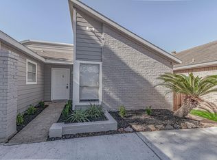 3030 Misty Park Dr, Houston, TX 77082