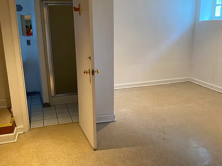 2907 Glendale Ave — Photo 26