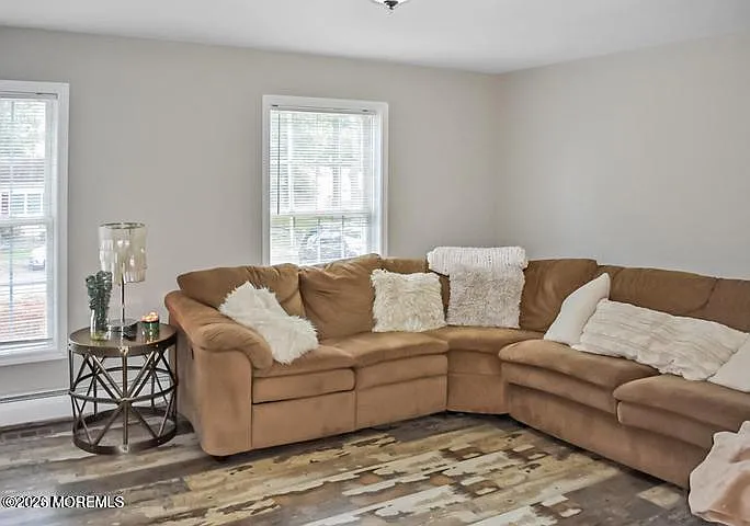 309 Holly Blvd — Photo 6