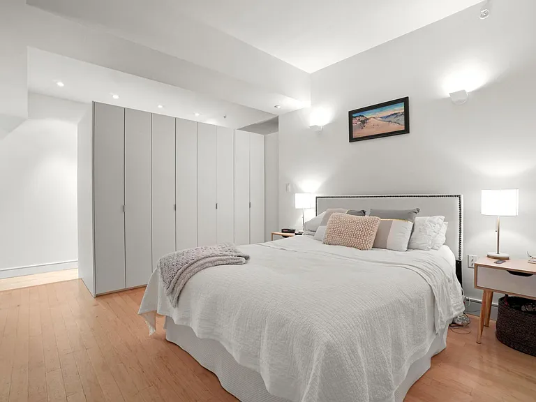 1313 Washington St #416 — Photo 16