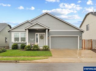 2294 Gleanns Way, Lebanon, OR 97355