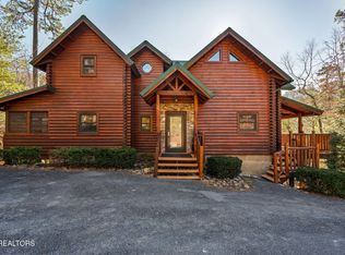 2829 Ridge Creek Cir, Sevierville, TN 37876