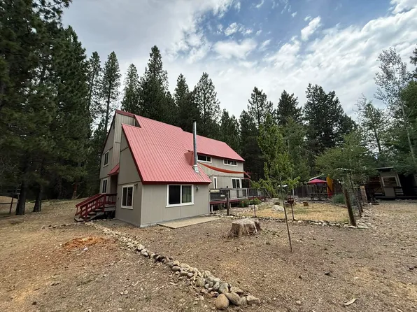 636 Pineleaf Dr, Meadow Valley, CA 95956