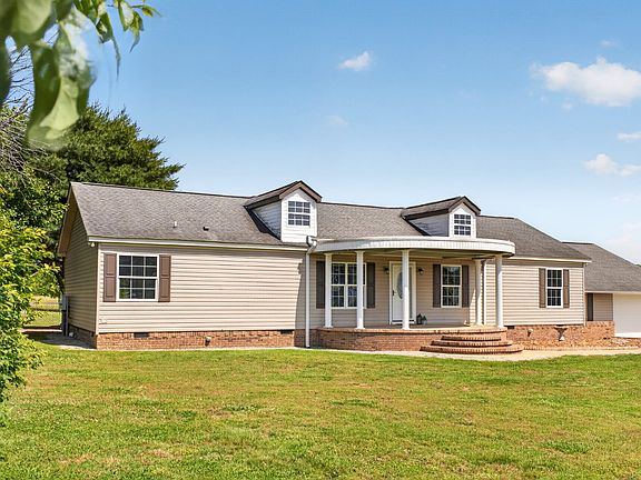 2nd image of 2673 McKnight Rd