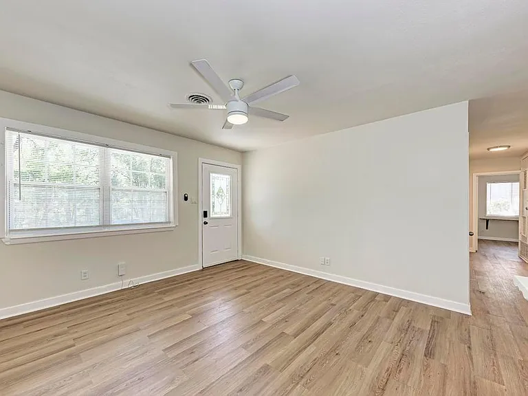 6300 Betty Cook Dr — Photo 12