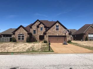 75 Meadow Trail Ln, Oakland, TN 38060