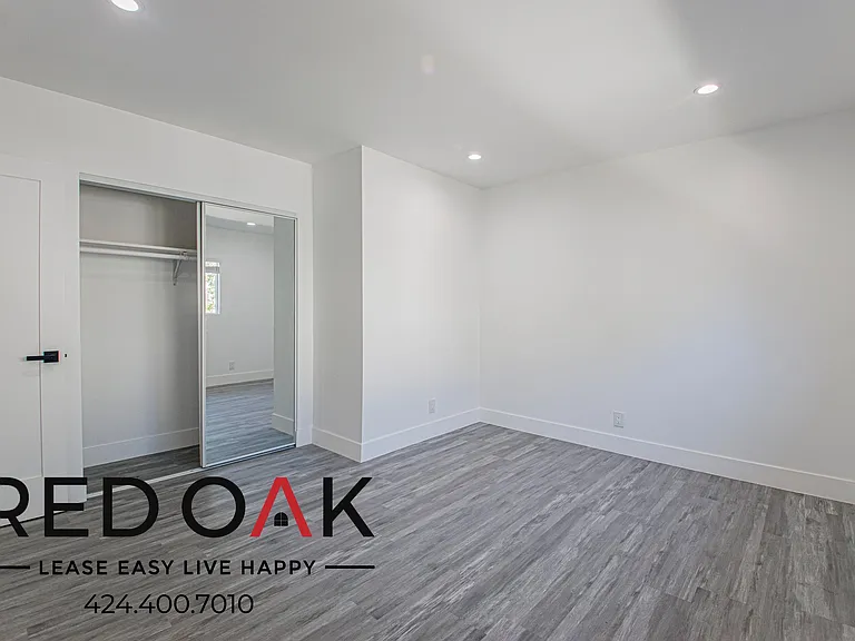 1350 N Fuller Ave #9 — Photo 20