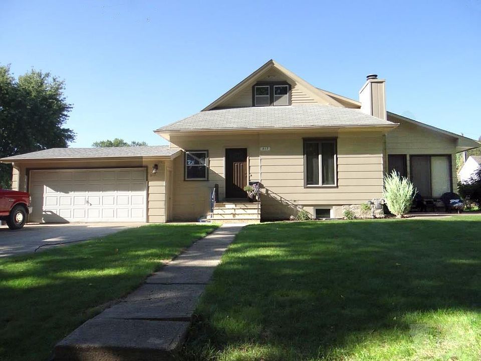 1st image of 317 8th St SE