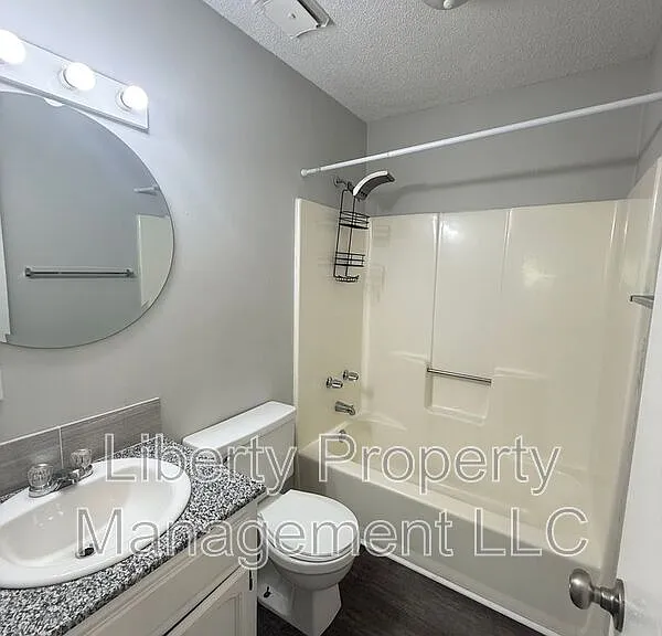 512 Nottingham Dr — Photo 10