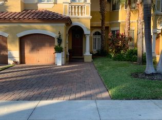 4020 Murano Bay Dr, Boynton Beach, FL 33435
