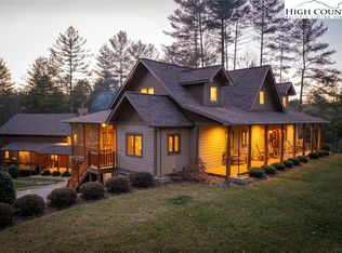 1989 Johns Ridge Parkway, Lenoir, NC 28645