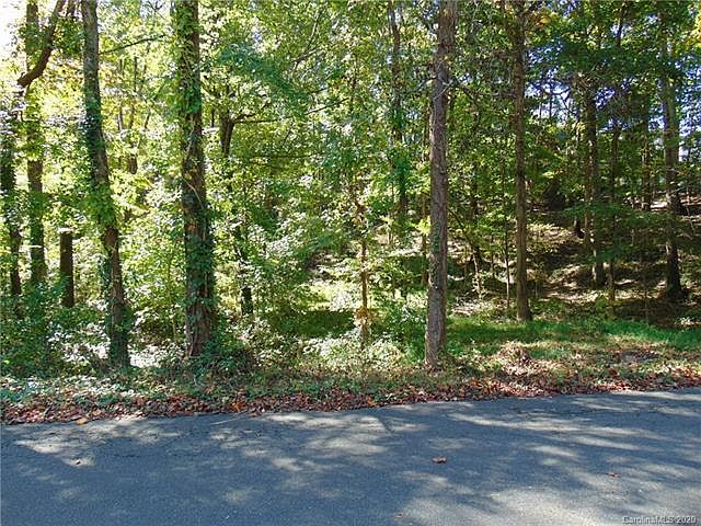 2nd image of 549 Stratfordshire Dr #146