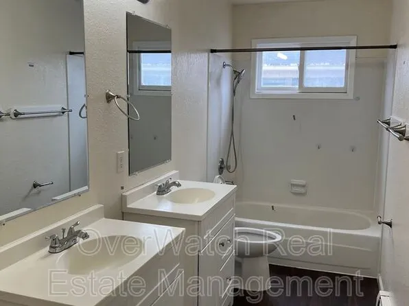 827 E 11th Ave APT 4, Anchorage, AK 99501