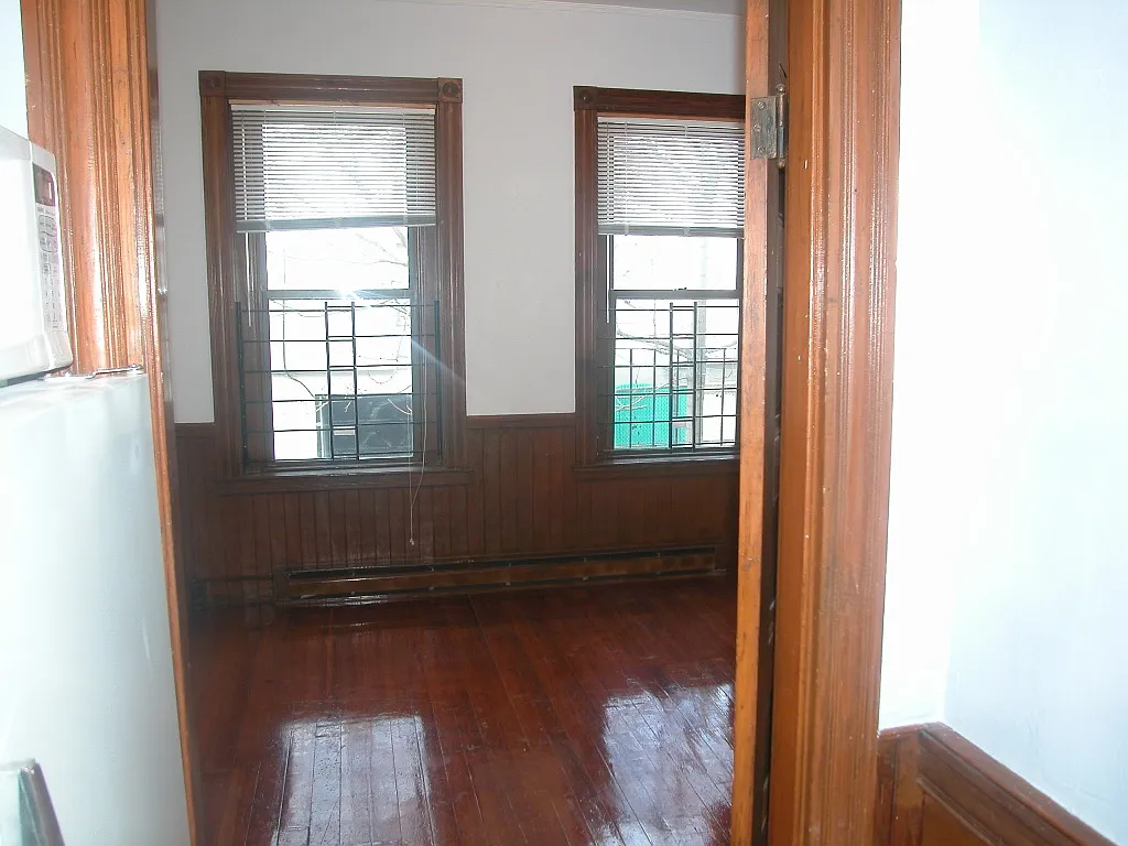 187 Saint Botolph St — Photo 2