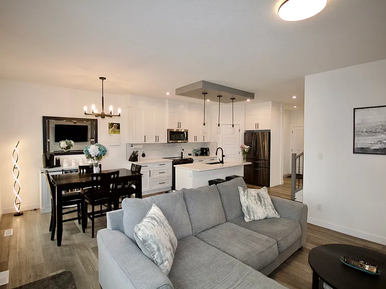103ELM - 6_08192023