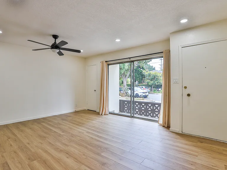 4076 Jackson Ave #1 — Photo 10