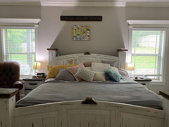 5th image of 17 Ettington Dr