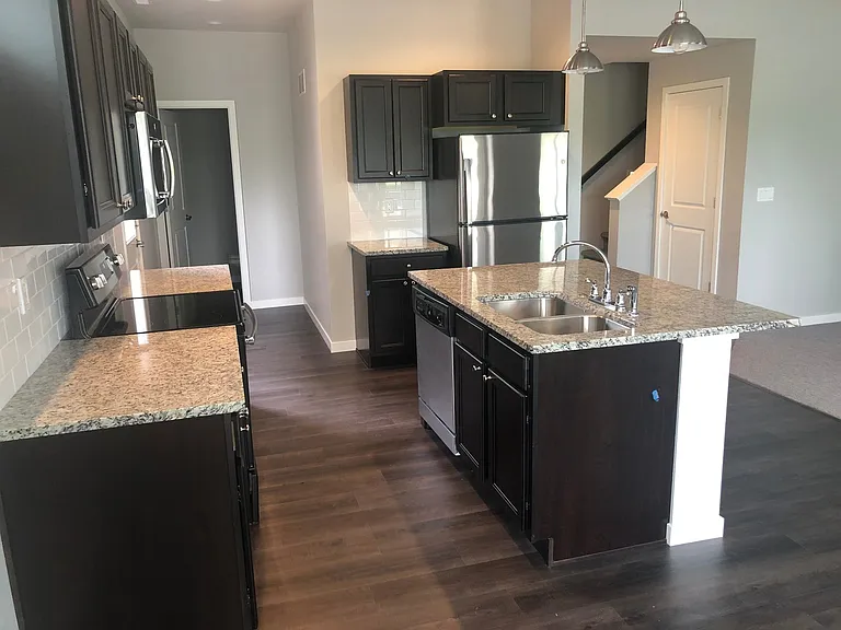 1648 Ellis Blvd NW — Photo 15