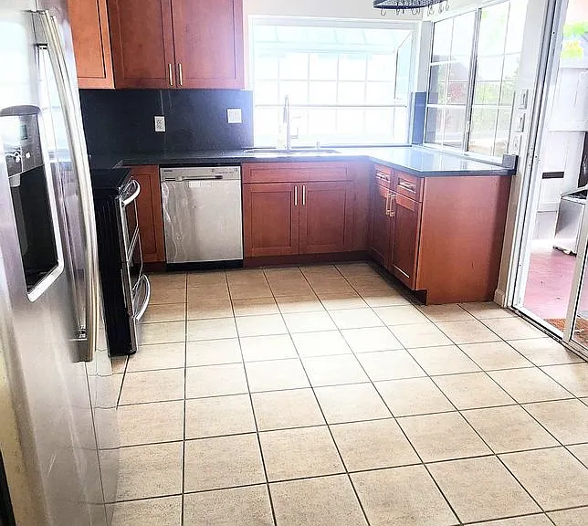 995 Kalapaki St — Photo 21