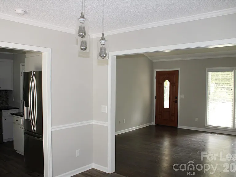 2212 Crosswinds Ct — Photo 10