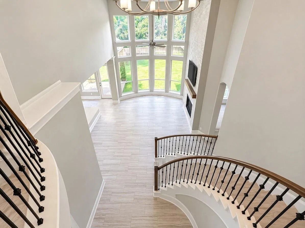 4 bed, 3.5 bath, 3010 sqft, $3,399 — Photo 3