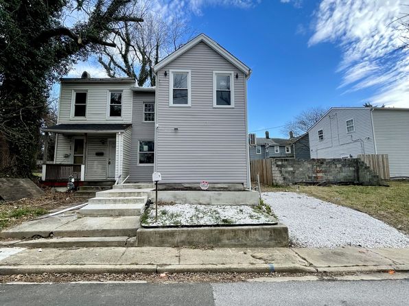 3015 Reese St